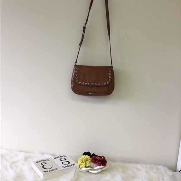 Nine West Handbags - NWOT Nine West Women's Saddlebag Crossbody